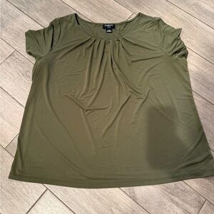 Liz Claiborne Olive Green Short-Sleeve Pleated Neck Top